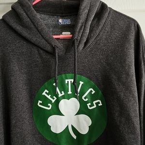 NBA dark gray hoodie Boston Celtics men or women- its a comfy hoodie